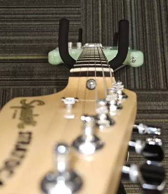 Squier - 037-8000-557 6